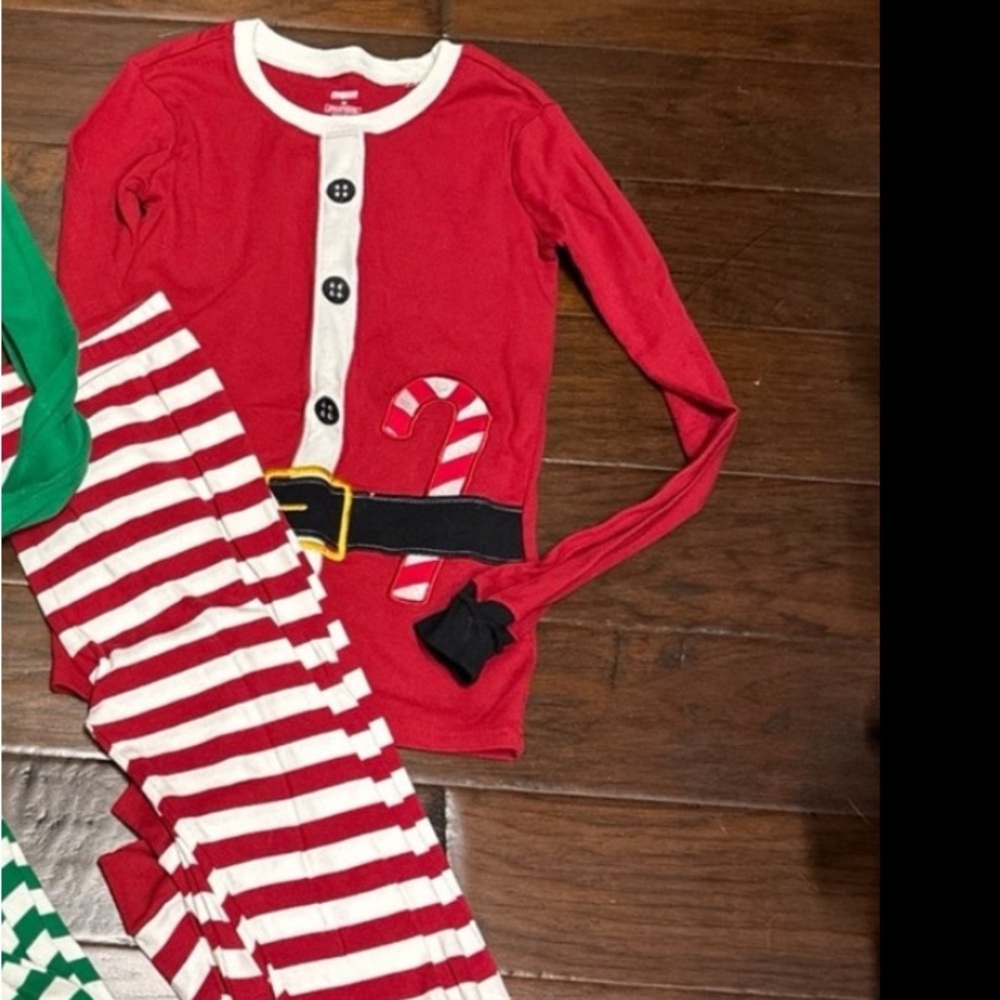 Gymboree size 14 Santa pajamas